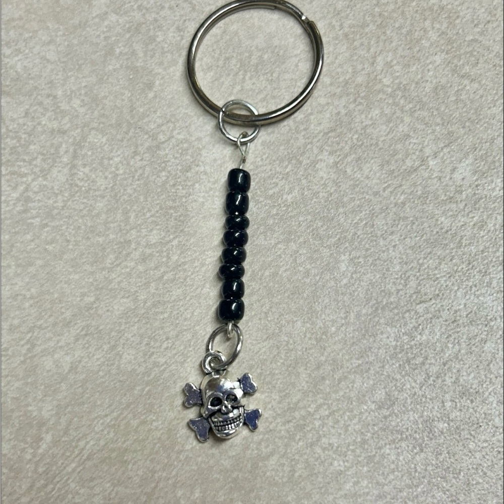 Skull Key Chain Key Ring Black And Silver,